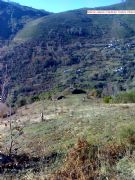 Parte del pueblo de Navea visto desde la carretera que va a Trives. Navea, Lugo